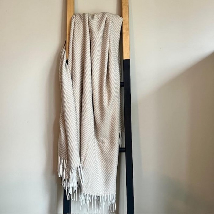 Deken Josefien beige.